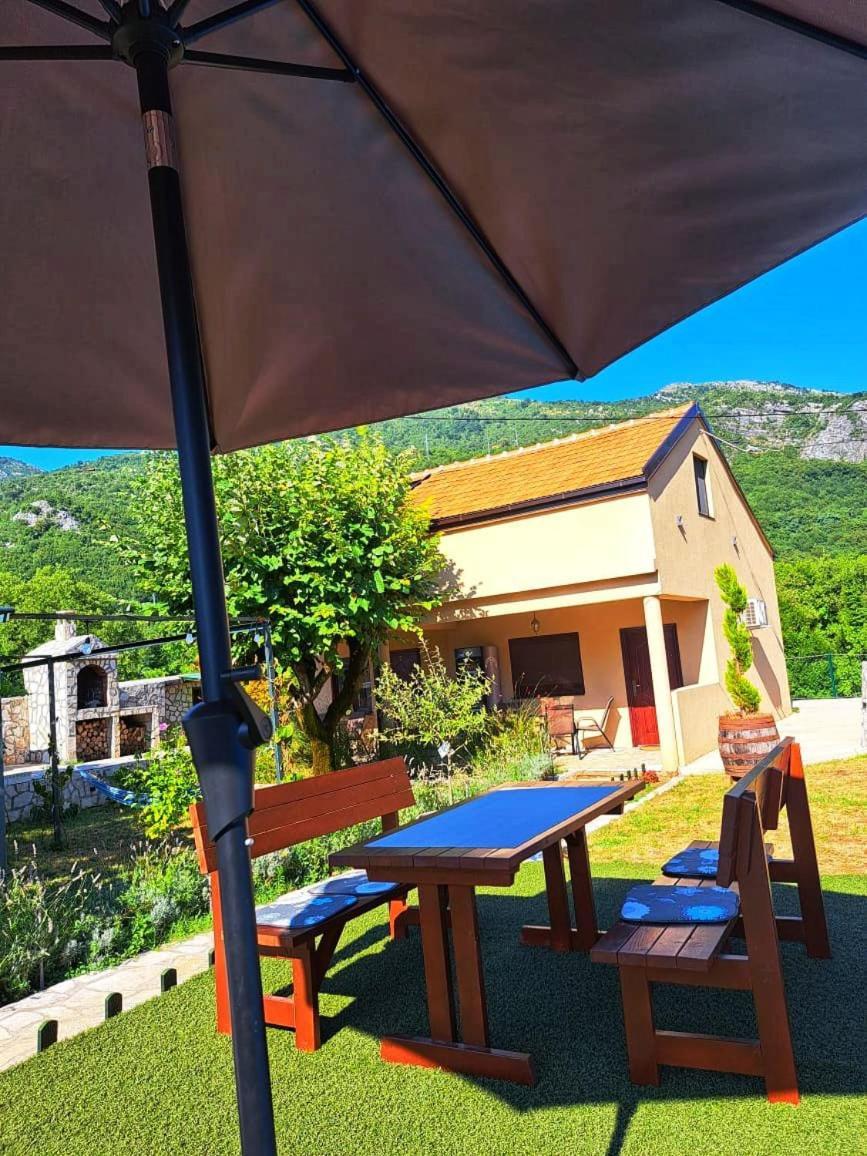 Appartement Aria à Cetinje Extérieur photo